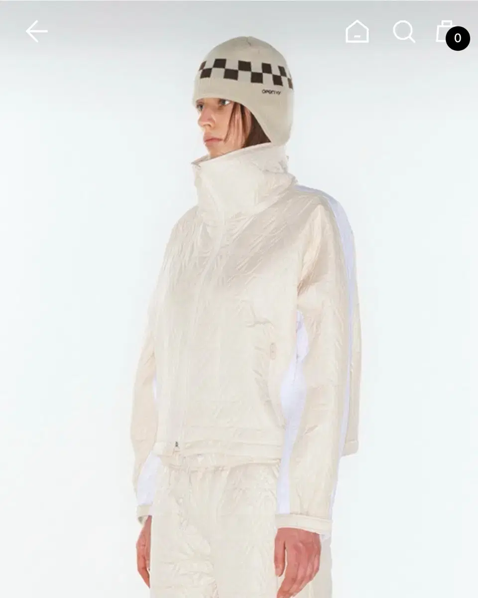 샌디리앙 Sandy Liang Small Petal Wristlet | 브랜드 중고거래 플랫폼